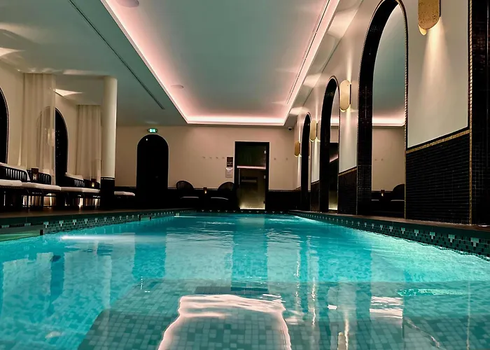 Best Western Plus Crystal, Hotel,Bar & Spa